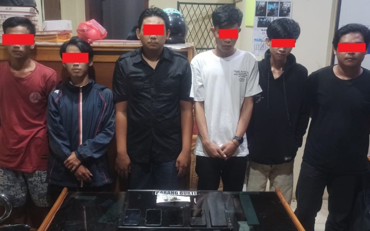 6 Pemuda saat Diamankan Polres Bengkulu