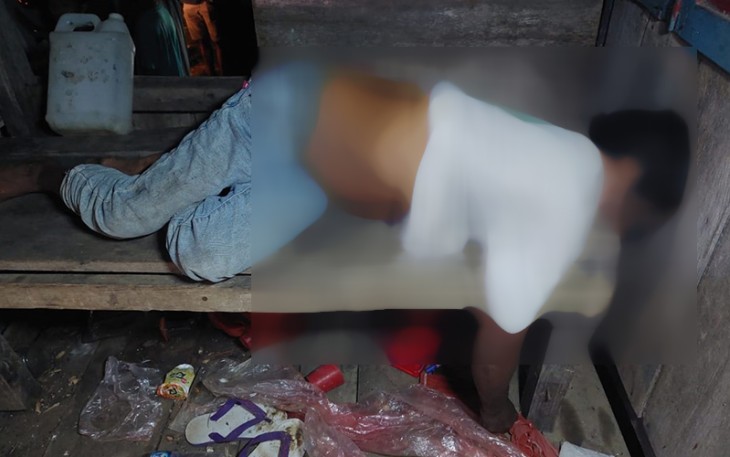 Korban saat ditemukan meninggal dengan posisi tidur miring di kursi panjang Pondok Kebunnya