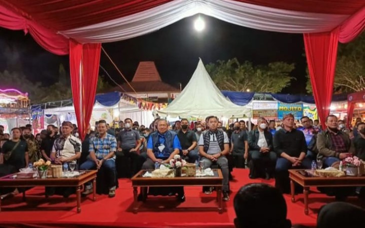 Dandim 0801/Pacitan Bersama Unsur Forkopimda Hadiri Acara Kangen Dangdutan