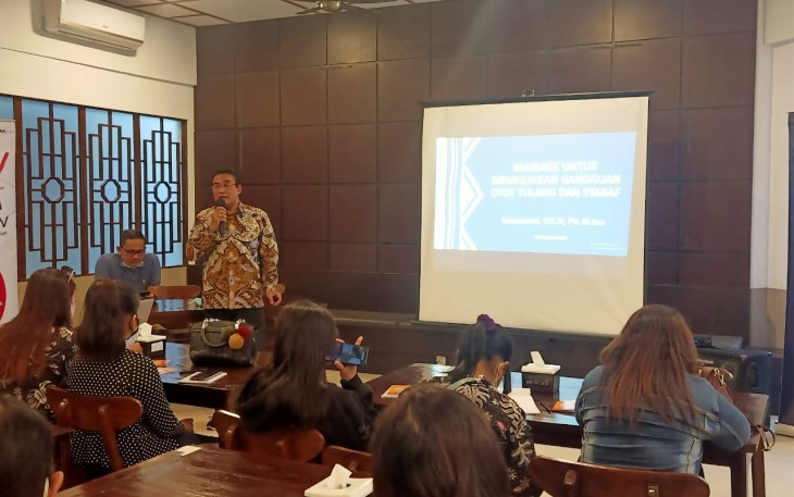 Giat KPA Klaten Sosialisasikan HIV/AIDS Pada 57 Pelaku Pijat