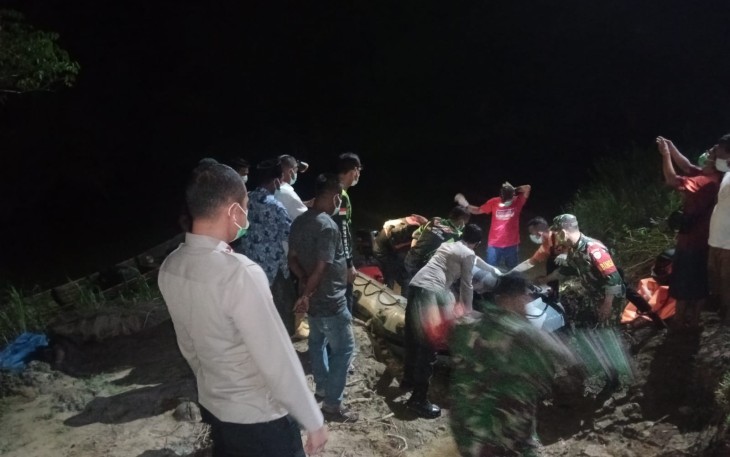 Pasca evakuasi mayat dilakukan tim gabungan TNI, Polri dan BPBD setempat