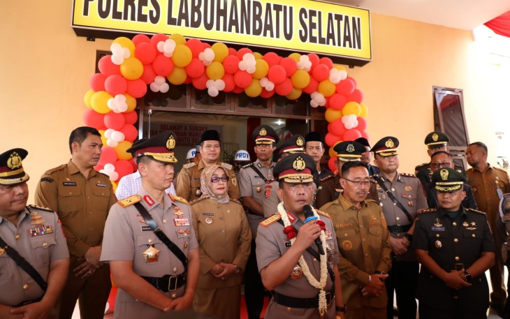 Kapolda Sumut saat Resmikan Polres Labuhanbatu Selatan 