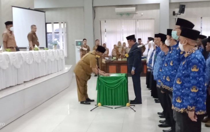 Prosesi pelantikan