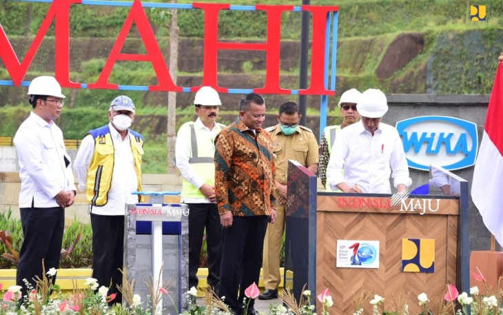 Peresmian Bendungan Sukamahi di Desa Megamendung, Kabupaten Bogor, Jumat (23/12/2022). 