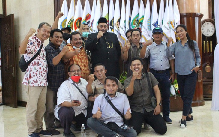 Ketua Fraksi Partai Demokrat Muhamad Reno Zulkarnaen usai memperingati HUT ke 77 Jatim, di gedung DPRD Jatim, Rabu (12 /10/2022) 