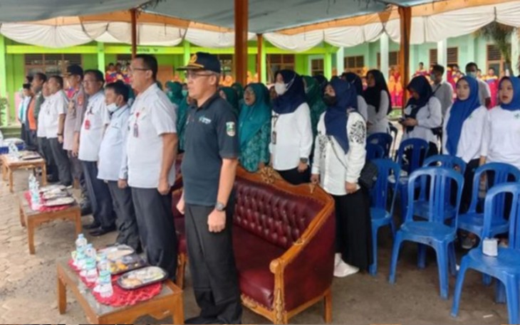 Ribuan Remaja Putri Tingkat SLTA Pesibar saat Ikut Gerakan Nasional Aksi Bergizi