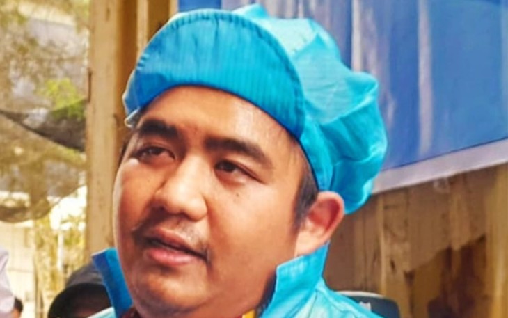 PLT Bupati Bintan Roby Kurniawan SPWK saat diwawancarai awak media