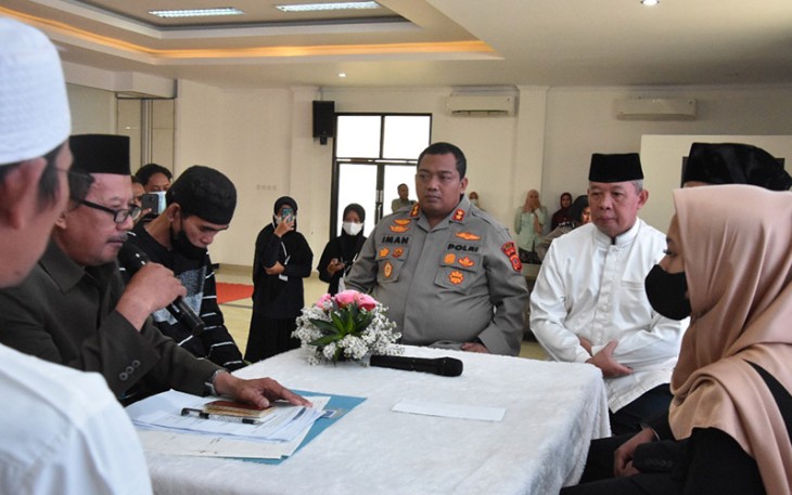 Prosesi nikah massal 