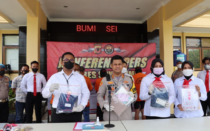 Konferensi Pers Polres Sukabumi, Senin (26/09/22).