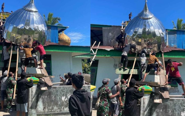 Babinsa Kokonao Bantu Pemasangan Kubah Masjid An-Nur