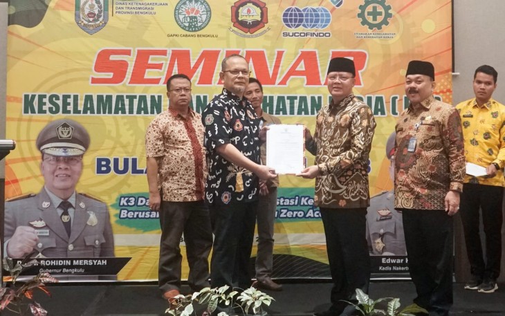 Gubernur Bengkulu Rohidin Tekankan K3