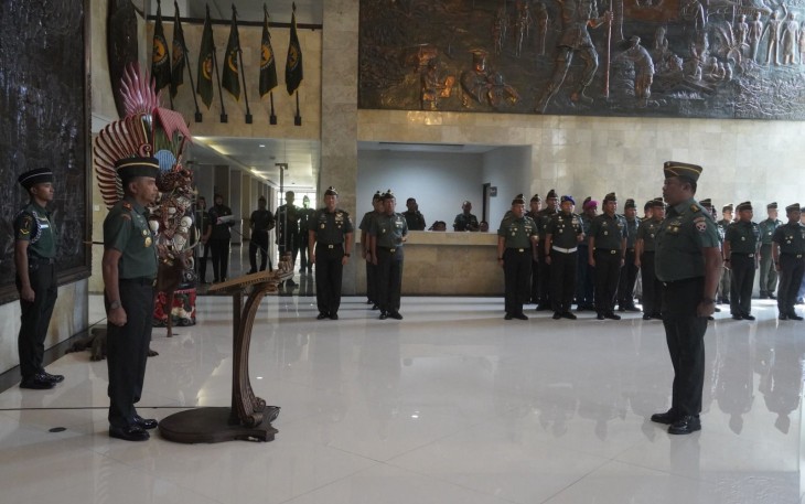 Pangdam IX/Udayana Mayjen TNI Harfendi, S.I.P., M.Sc Pimpin Acara Laporan Korps Kenaikan Pangkat Pamen Kodam IX/Udayana Periode 1 Oktober 2023