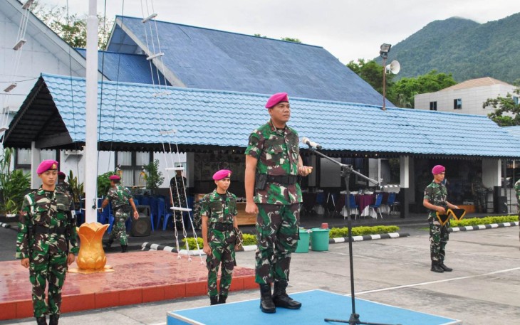 Danyonmarhanlan VIII Bitung saat pimpin upacara