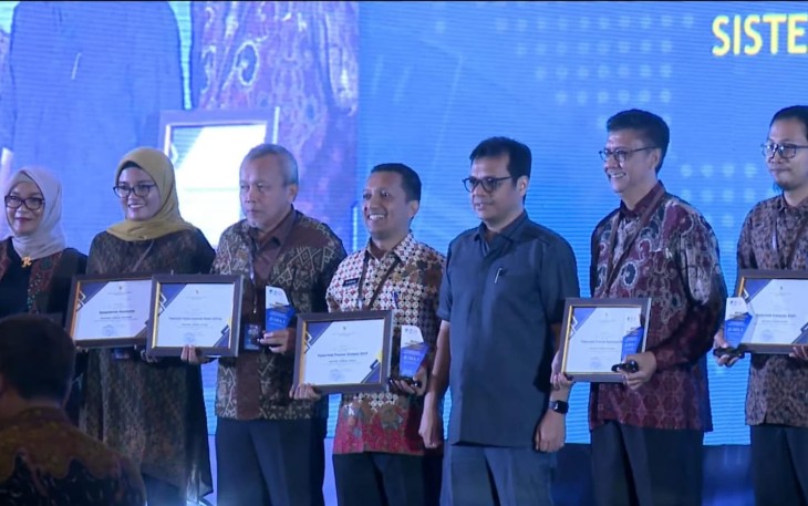 Pemprov Kepri Raih Penghargaan Peringkat Pertama Pemanfaatan Srikandi Secara Nasional