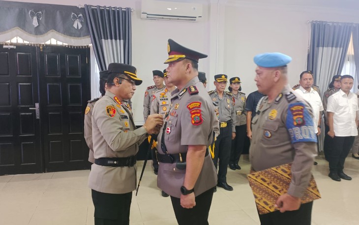 Kombes Pol Teddy Marbun saat Lantik Wakapolrestabes Medan 