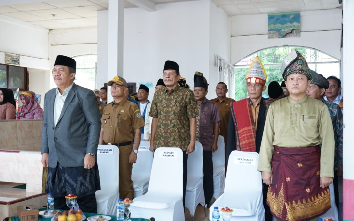 Bupati Asahan Pimpin Upacara Hari Pendidikan Nasional