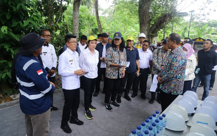 Hasan Bersama Cen Sui Lan dan Dirjen Cipta Karya Tinjau Proyek APBN di Penyengat dan Pasar Baru