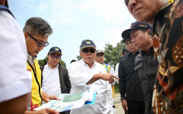 Menteri PUPR Basuki Hadimuljono dalam kunjungan kerjanya ke Provinsi Kalimantan Barat