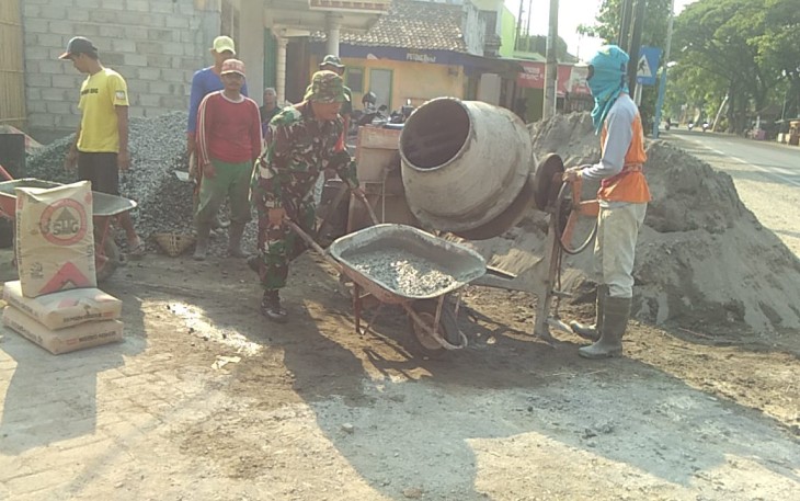 Kerja Bakti 