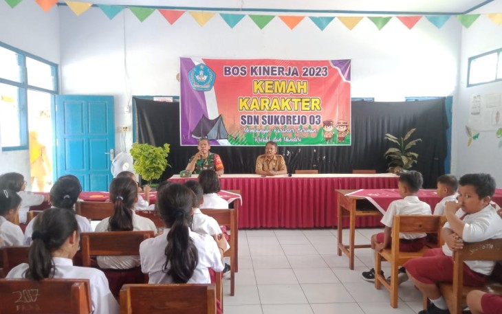 Babinsa Sukorejo Berikan Sosialisasi dan Penguatan Karakter