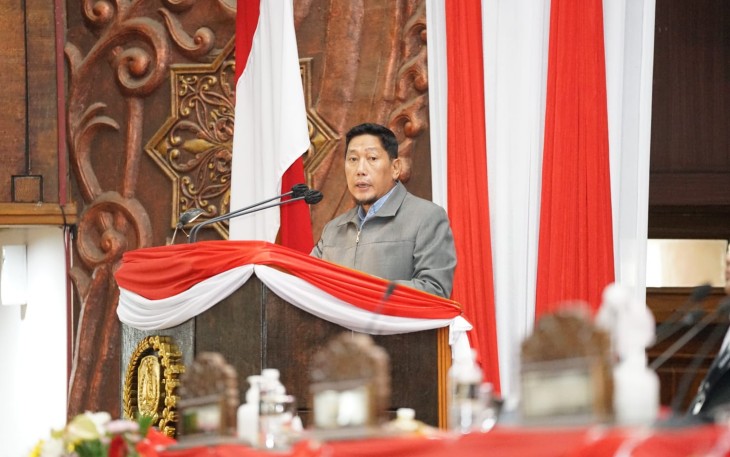 Juru Bicara Badan Anggaran DPRD Jatim, Yordan M. Batara Goa mengatakan, Banggar memberi perhatian utama terkait pertumbuhan ekonomi yang telah pulih sejak tahun 2022. 