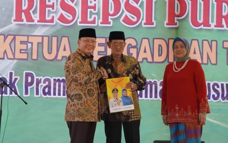 Gubernur Bengkulu Rohidin Mersyah       