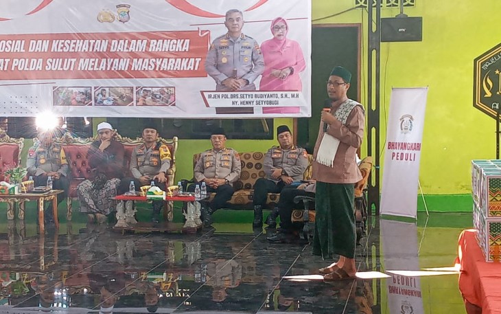 Habib Abdullah Bin Ali Bin Smith Apresiasi Baksos dan Bakti Kesehatan Polda Sulut di Kelurahan Girian Permai