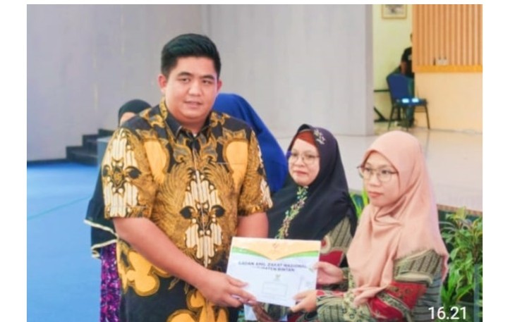 Bupati Bintan Roby Kurniawan   