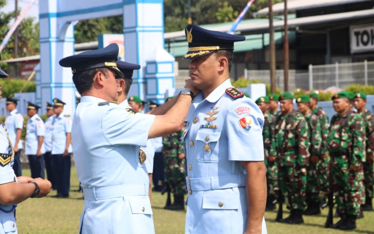 Sertijab Komandan Lanud Abdullah Sanusi Hanandjoeddin (ASH) bertempat di Lapangan Upacara Lanud Abdullah Sanusi Hanandjoeddin, Kabupaten Belitung, Provinsi Bangka Belitung. (Kamis,27-04-2023).