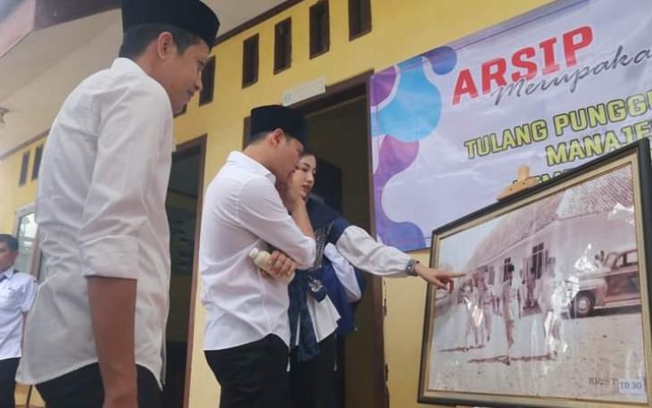 Bupati Trenggalek, Mochamad Nur Arifin, saat kunjungan di Desa Banaran, Kecamatan Tugu, Rabu (18/1/2023)