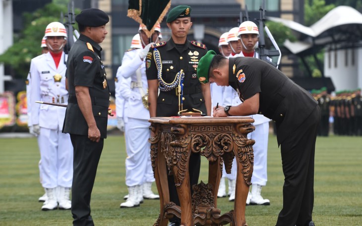 Pangdam Kasuari Hadiri Sertijab Kasad di Mabesad