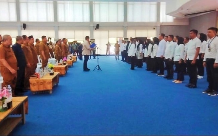 Bupati Bintan Roby Kukuhkan Ketua Forum Bintan Sehat  