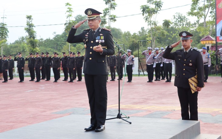 Kapolres Bintan AKBP Riky Iswoyo, S.I.K., M.M Pimpin Upacara Peringatan Hari Lahir Pancasila Tahun 2023