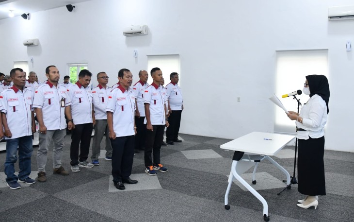Sekdakab Norma saat Kukuhkan FKDM Se Kabupaten Batu Bara, Rabu (01/03/2023).