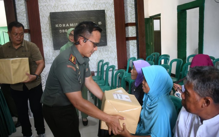 Dandim 0802/Ponorogo Wujudkan Kebersamaan dan Kepedulian Melalui Baksos