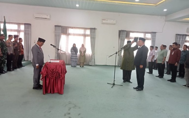 Pj Bupati Mahyuddin Lantik Penjabat Sekda Kabupaten Aceh Timur  