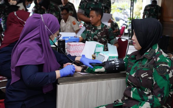 Donor darah HUT Ke-1 Pusat Psikologi TNI 