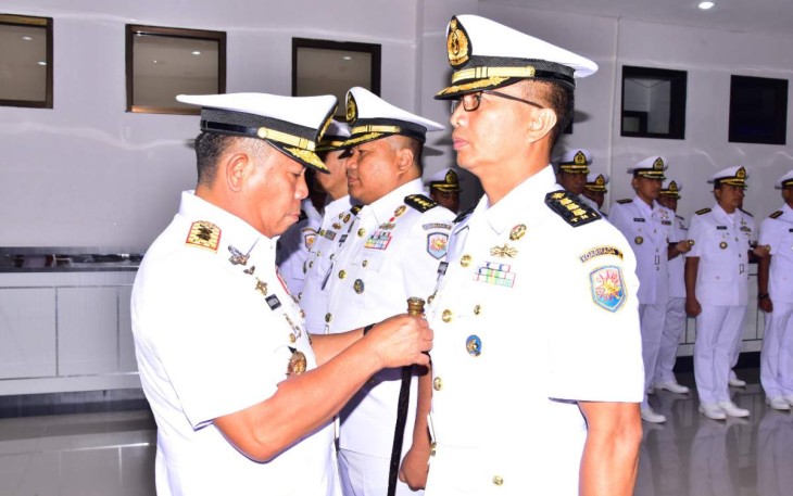 Pangkoarmada III Laksamana Muda TNI Irvansyah saat sertijab pejabat di Mako Koarmada III Sorong, Selasa (3/1)