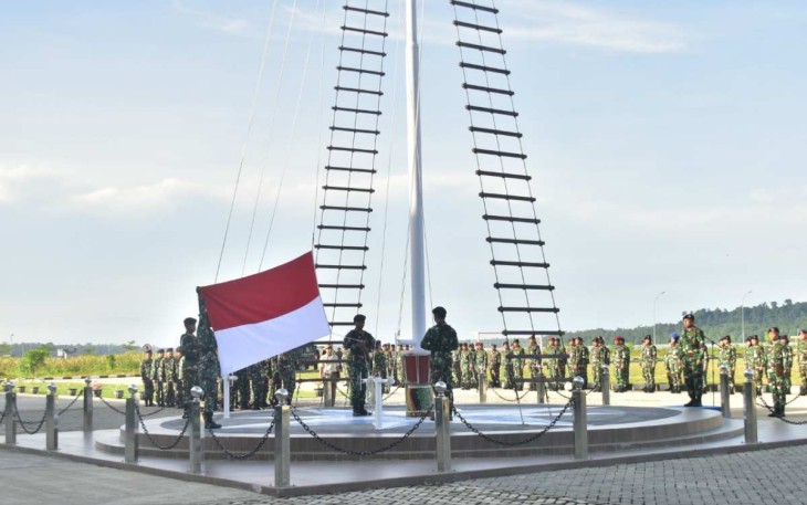 Upacara bendera 17-an Prajurit Koarmada III Sorong