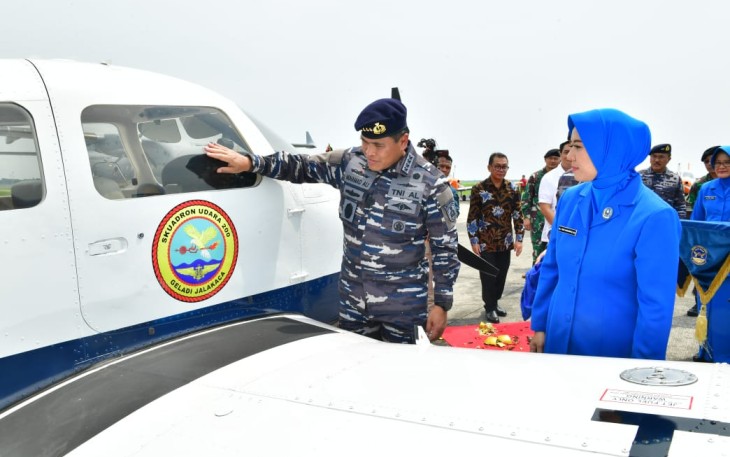Kasal Laksamana TNI Muhammad Ali saat peresmian operasional alutsista baru di Puspenerbal Juanda Surabaya, Kamis (19/1)
