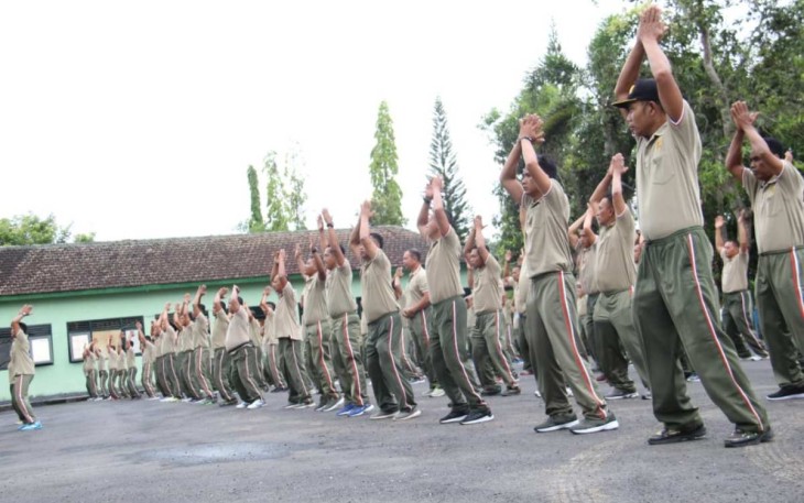 SKJ 88 Prajurit Kodim 0806/Trenggalek 