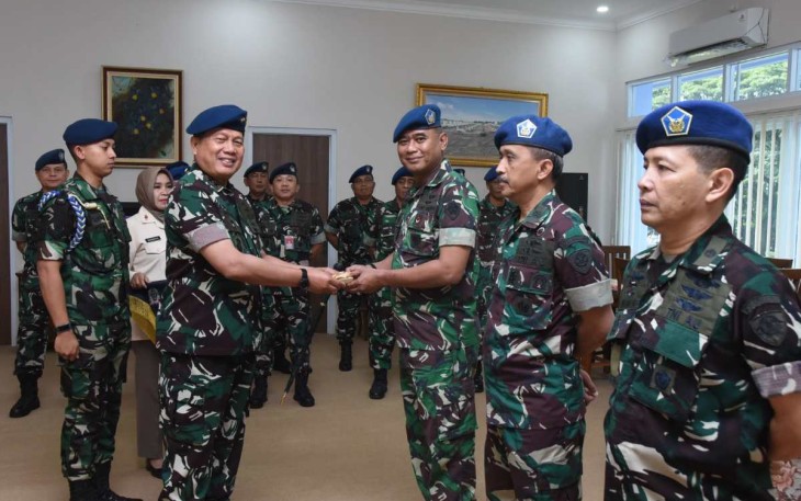 Dankoharmatau Marsda TNI Bambang Triono saat sertijab