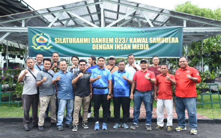 Silaturahmi wartawan bersama Korem 023/KS