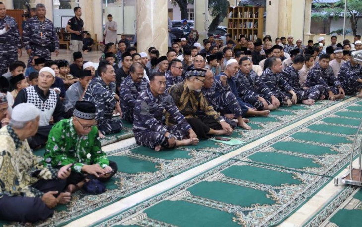 Baksos Alumni Taruna Akabri Laut 1989 di Bogor