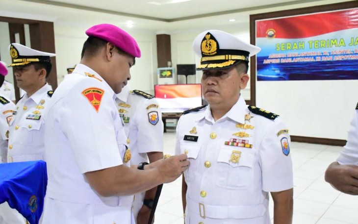 Danlantamal XI Brigjen TNI (Mar) Gatot Mardiyono saat pimpin sertijab 
