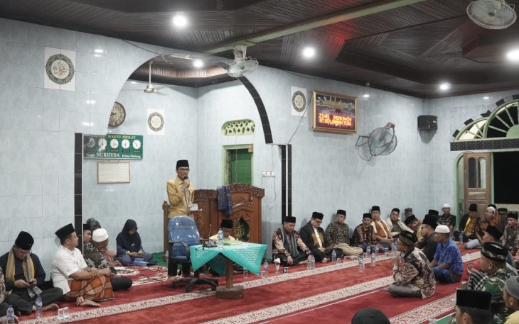 TSR I Pemkab Limapuluh Kota disambut ratusan jamaah Masjid Nur Huda, Nagari Koto Bangun.