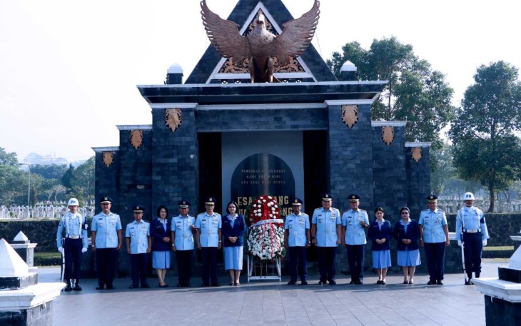 Ziarah dan tabur bunga Koharmatau 