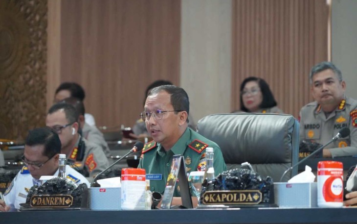Danrem 163/WS Brigjen TNI Agus M Latif saat rakor lintas sektoral PAM Idul Fitri 