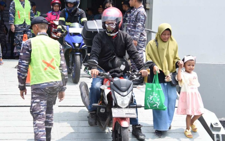 Mudik gratis bersama TNI AL