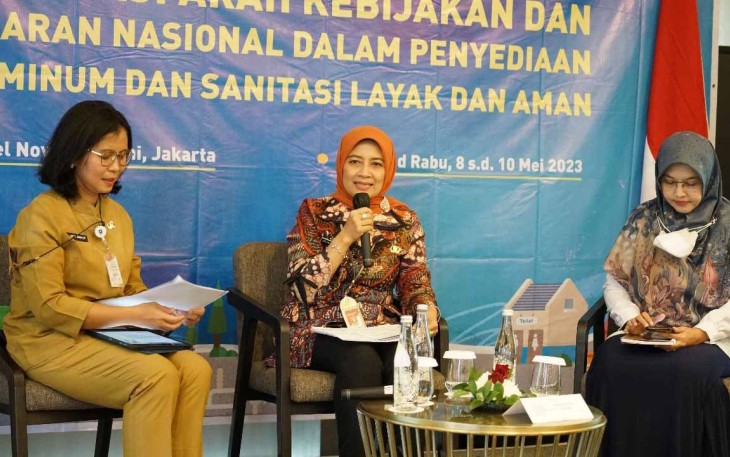 Erliani Budi Lestari menyampaikan dalam rakor penyediaan air bersih di hotel Cikini Jakarta 